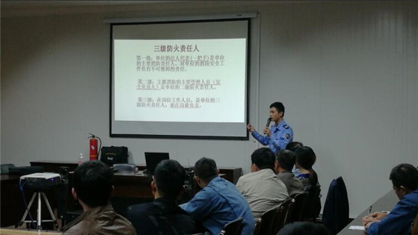 1597303567477997.jpg 2017120811282139.jpg